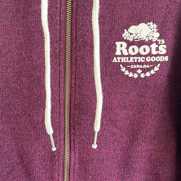 Roots burgandy full zip hoody in size medium. - Picture 2 of 5